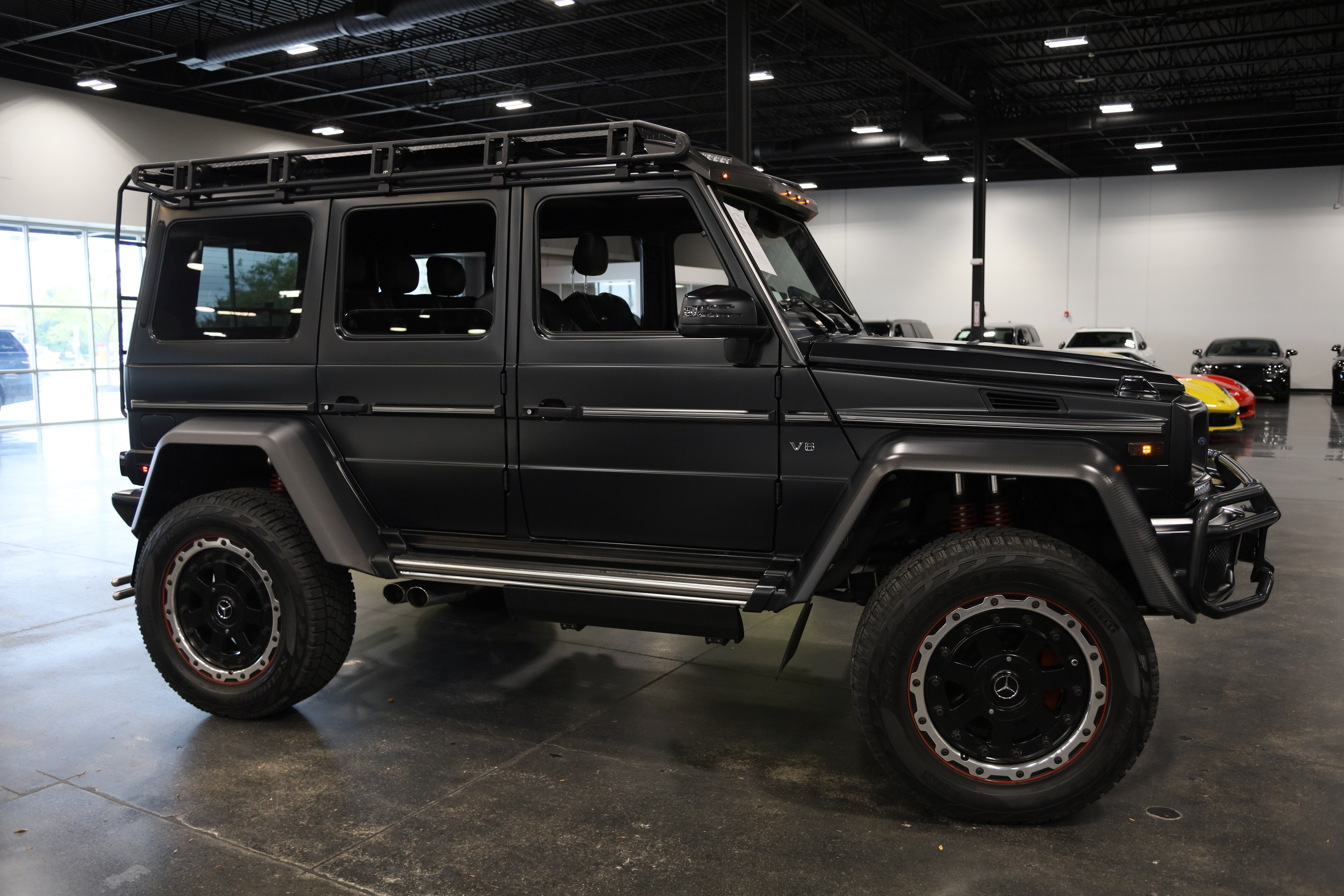 Used 2018 Mercedes-Benz G 550 Squared image 9