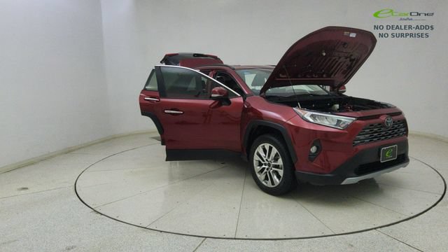Used 2019 Toyota RAV4 Limited FWD image 72