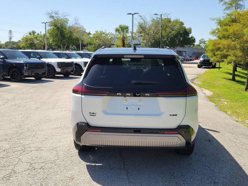 New 2026 Toyota RAV4 XSE w/ Panoramic Sun Roof Package AWD/4WD image 5