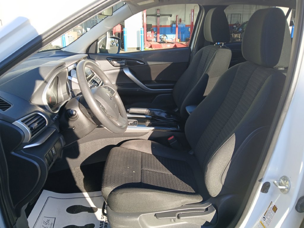 Used 2019 Mitsubishi Eclipse Cross ES AWD/4WD image 10