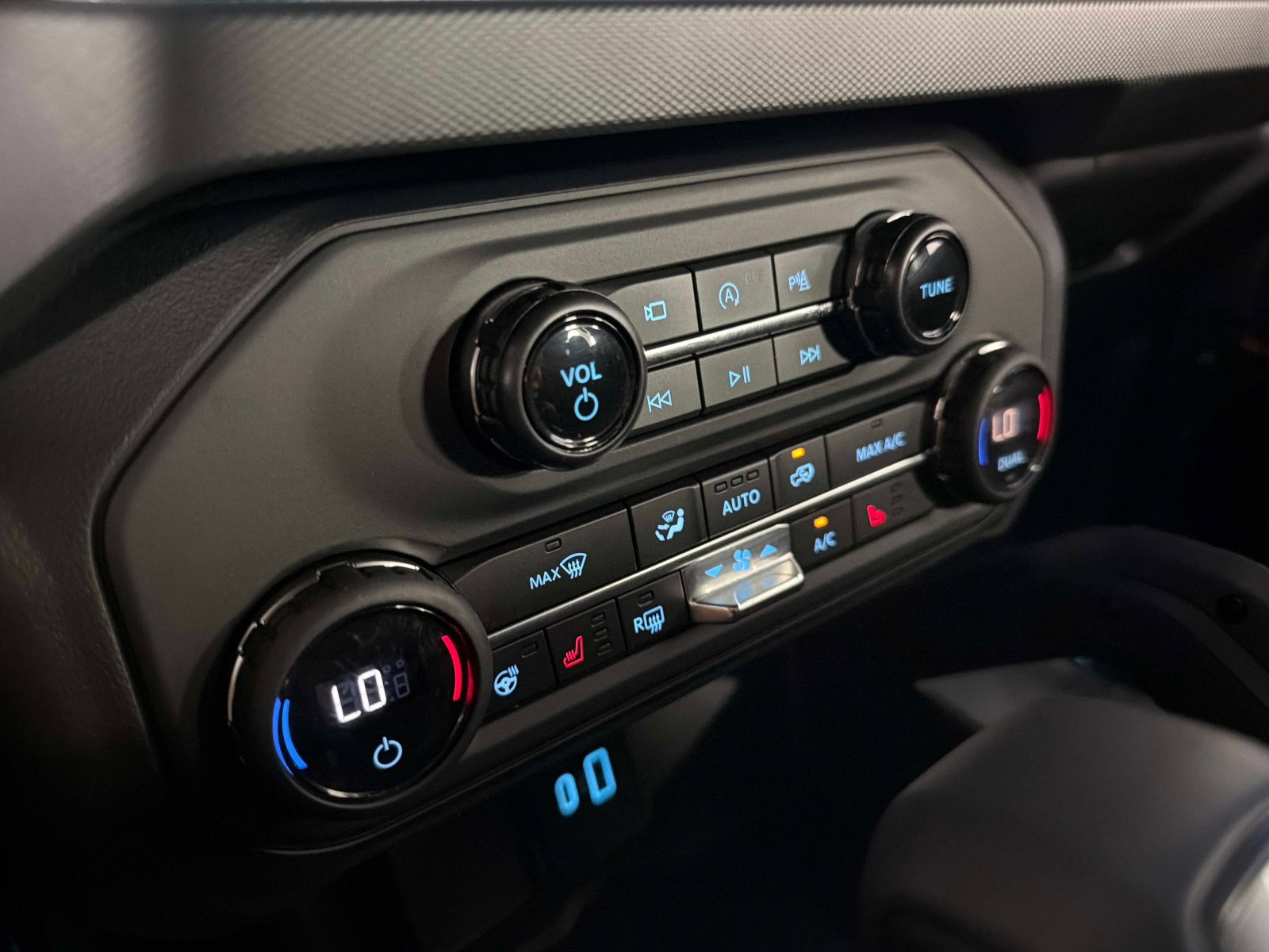 Used 2024 Ford Bronco Raptor AWD/4WD image 46