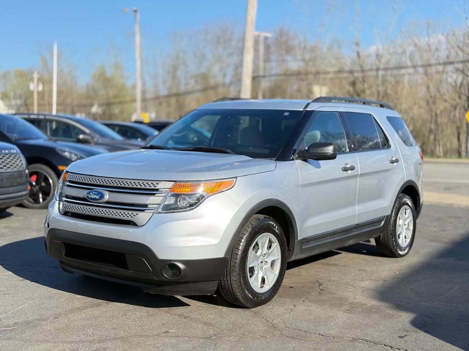 Used 2011 Ford Explorer 2WD image 3