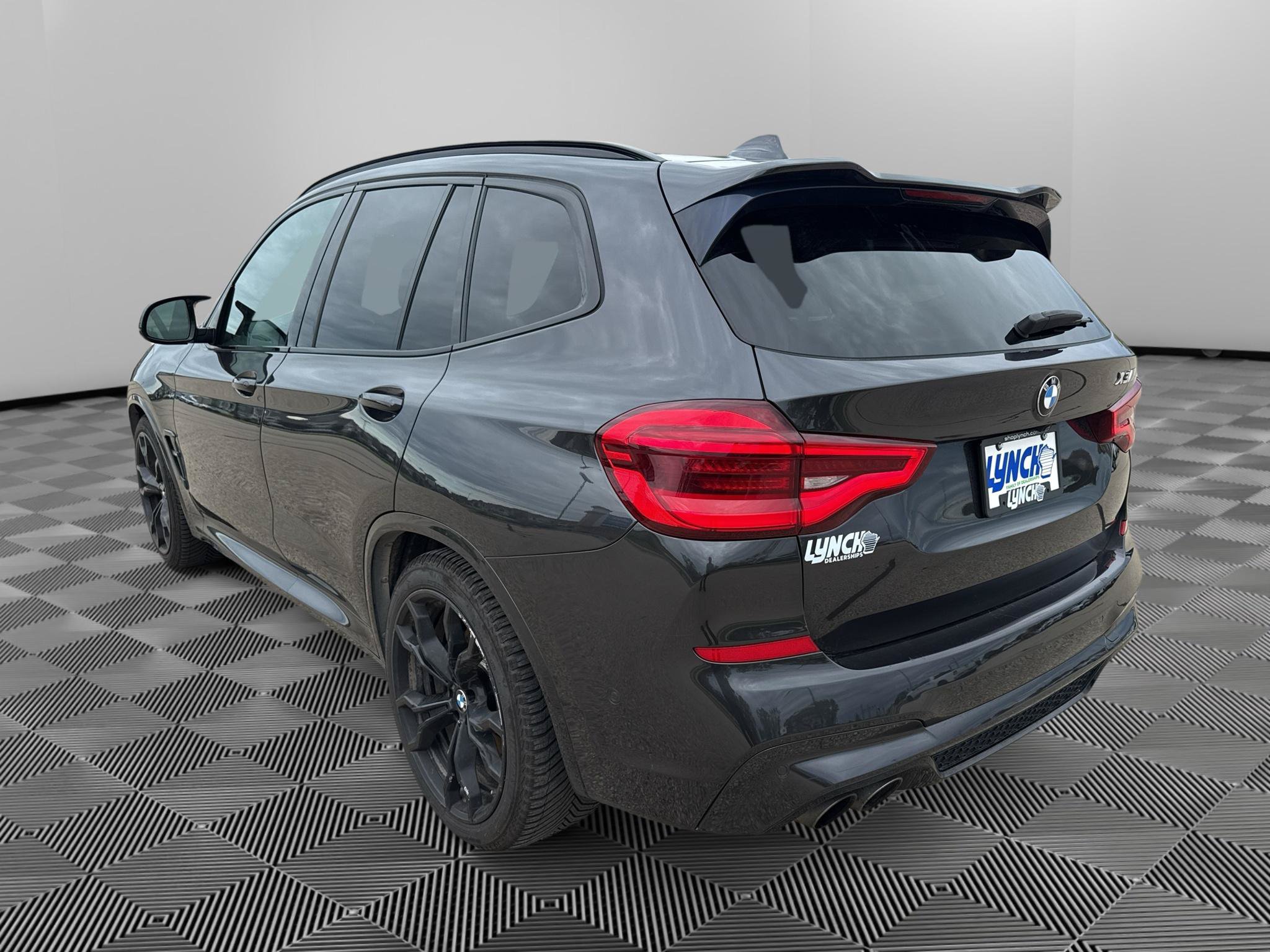 Used 2020 BMW X3 M w/ Executive Package AWD/4WD image 3