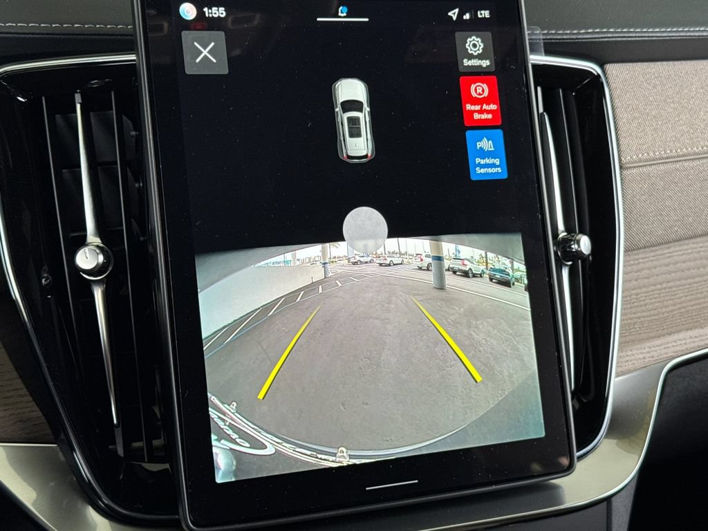 New 2026 Volvo XC90 B6 Core AWD/4WD image 20