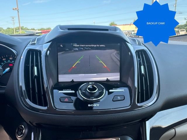 Used 2015 Ford Escape Titanium w/ Equipment Group 301A FWD image 19