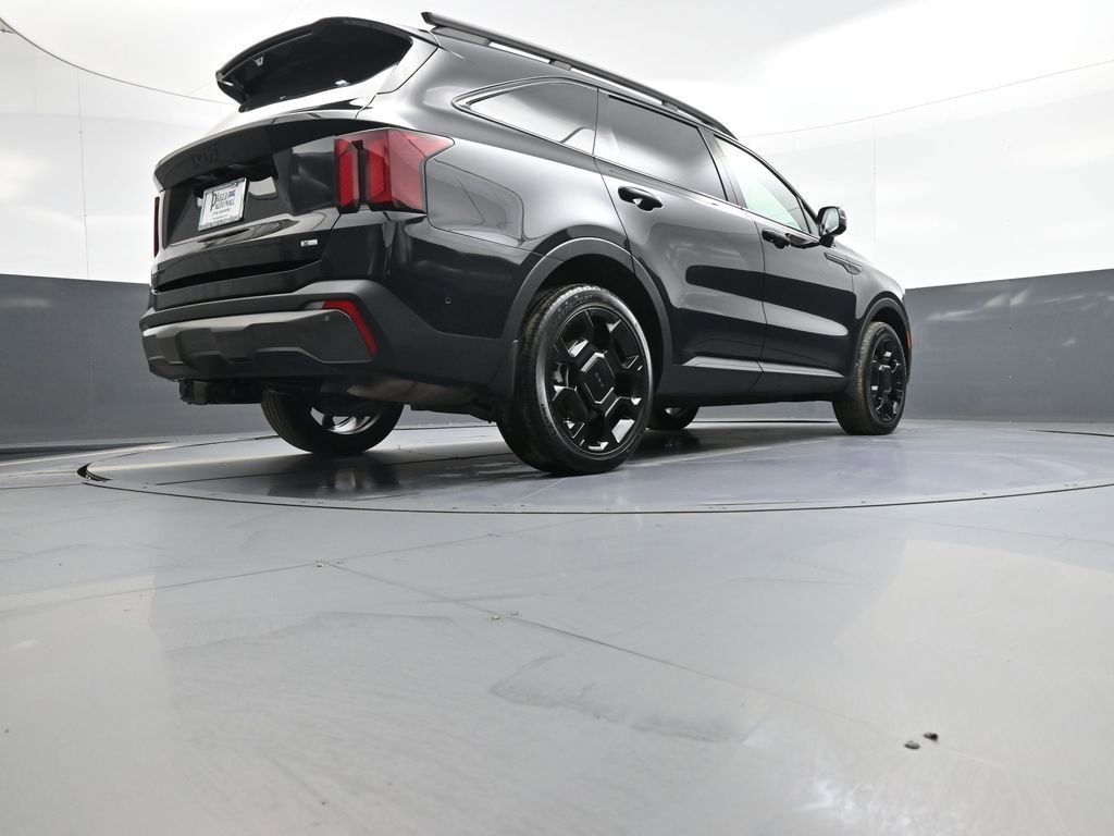 Certified 2025 Kia Sorento SX Prestige image 32