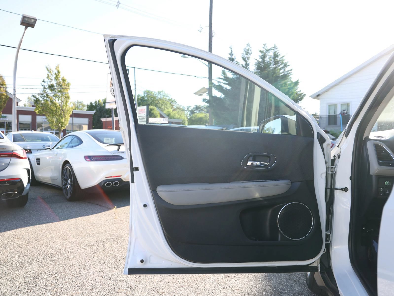 Used 2019 Honda HR-V EX image 26