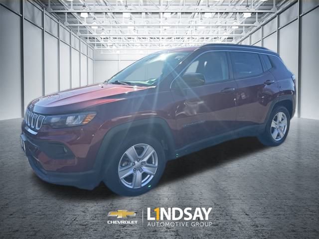 Used 2022 Jeep Compass Latitude image 24