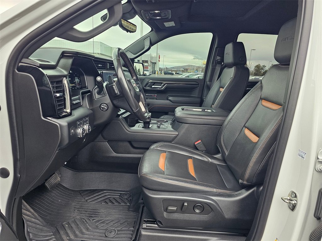 Used 2022 GMC Sierra 1500 AT4 w/ AT4 Premium Package image 19