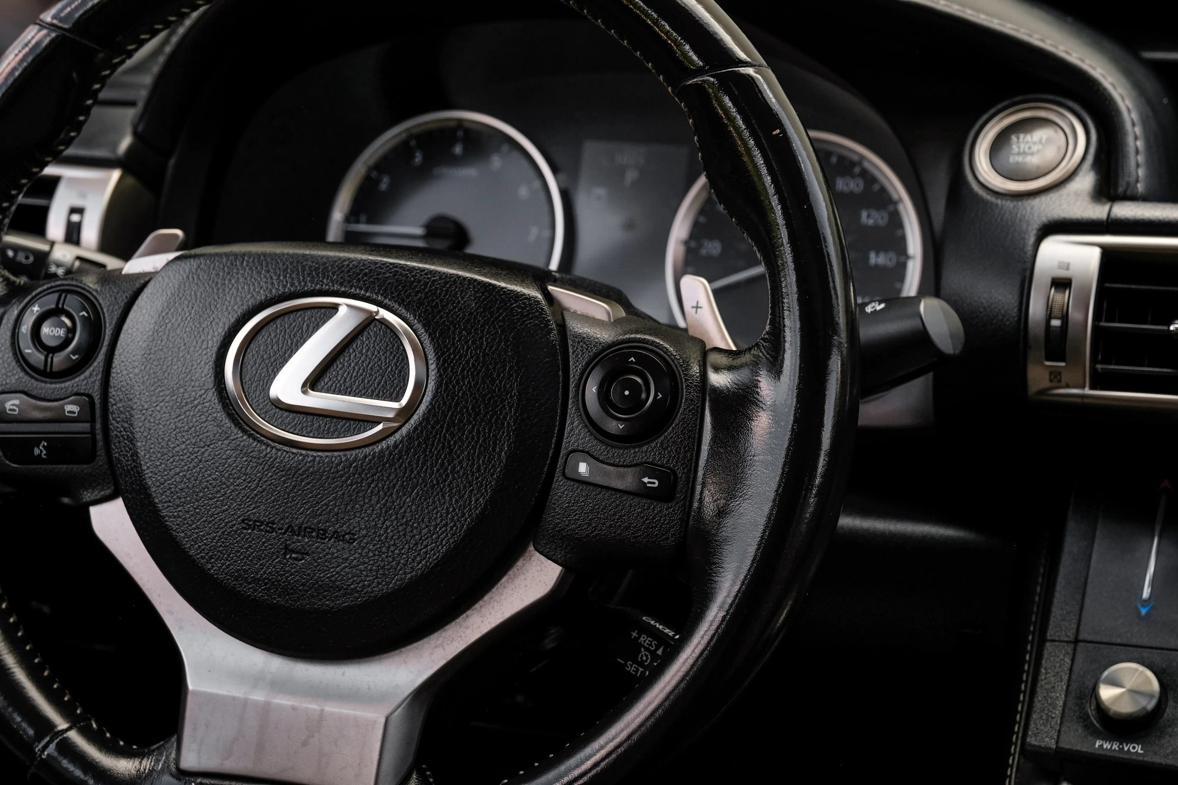 Used 2015 Lexus IS 350 w/ Navigation System Package RWD image 24