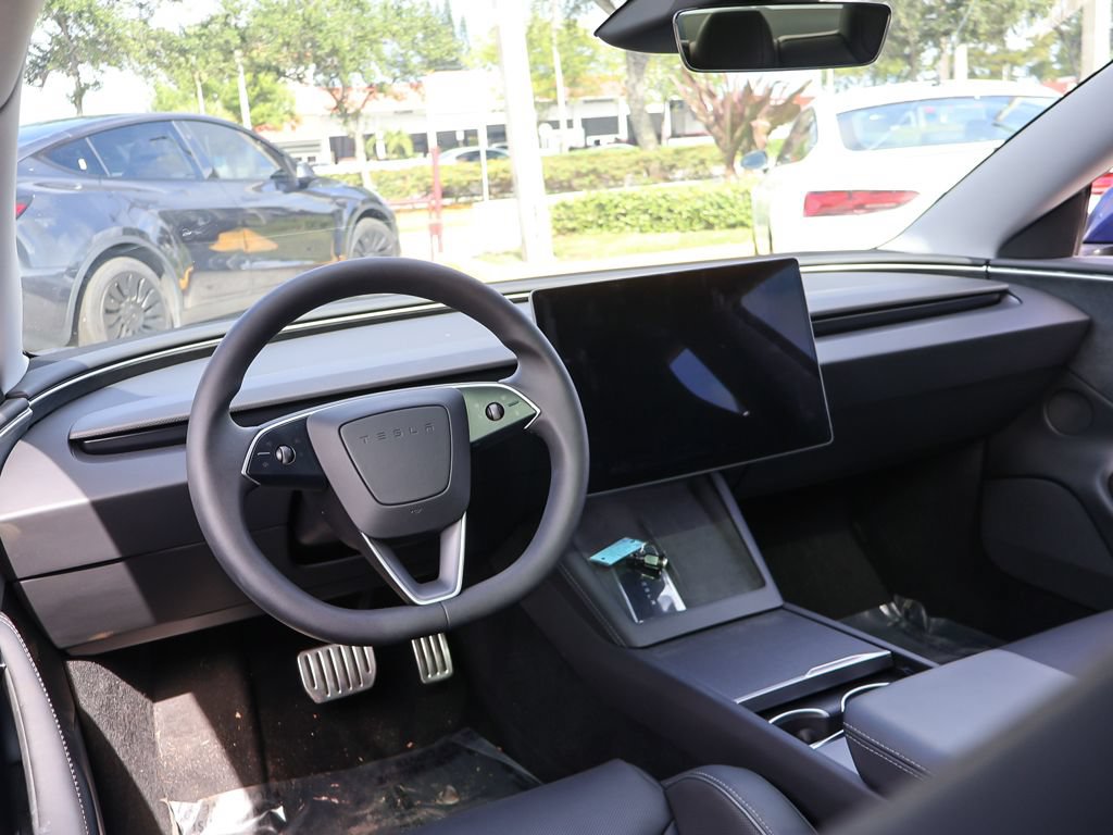 Used 2024 Tesla Model 3 Performance AWD/4WD image 30