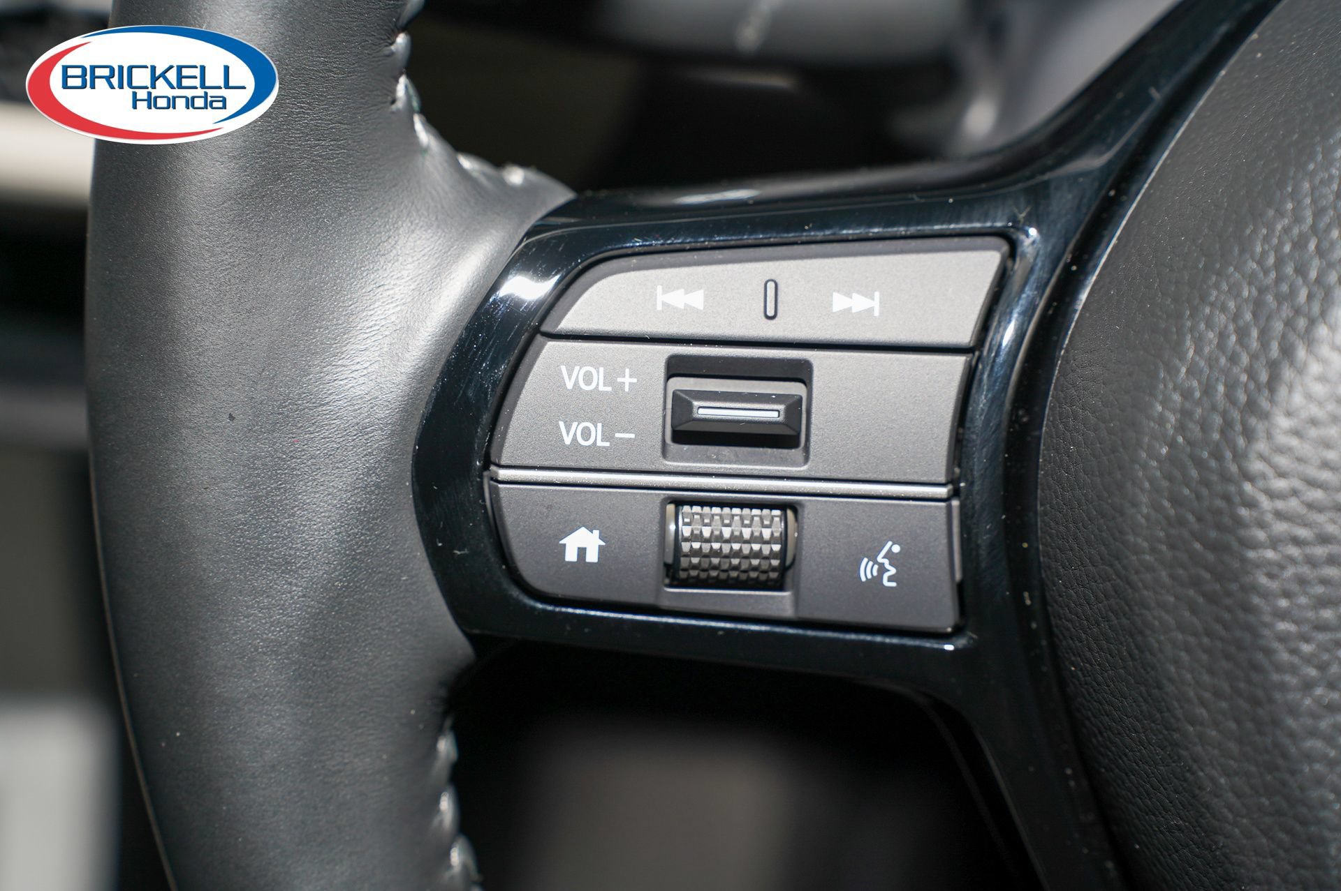 Certified 2024 Honda HR-V EX-L image 33