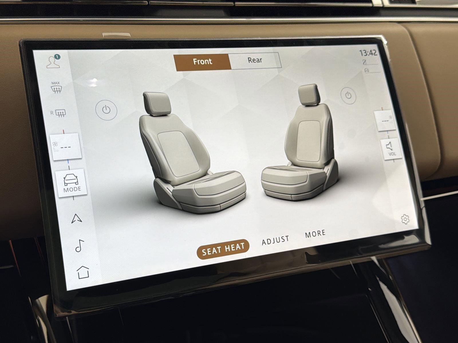 New 2026 Land Rover Range Rover Sport Dynamic SE image 20