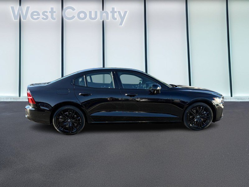 Used 2024 Volvo S60 T8 Ultimate AWD/4WD image 2