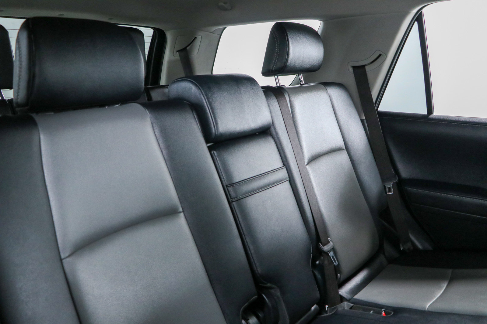 Used 2023 Toyota 4Runner SR5 Premium w/ Moonroof Package AWD/4WD image 30