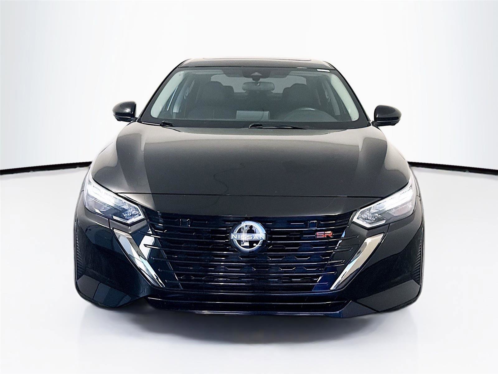 Used 2024 Nissan Sentra SR w/ SR Premium Package image 27