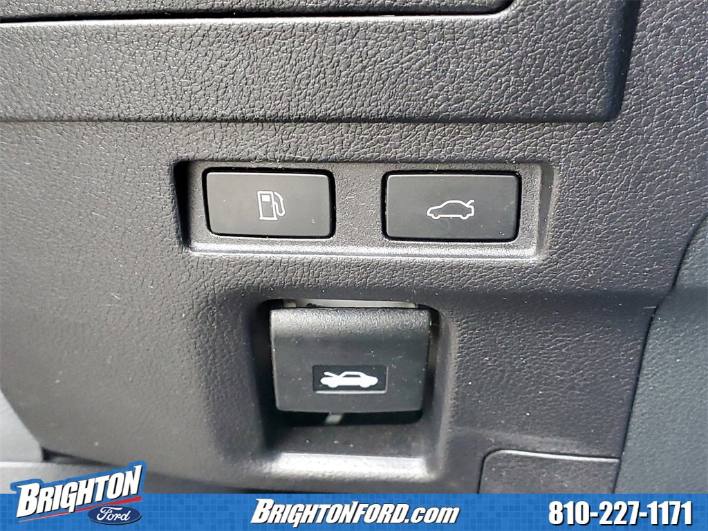 Used 2019 Lexus ES 350 Luxury image 16