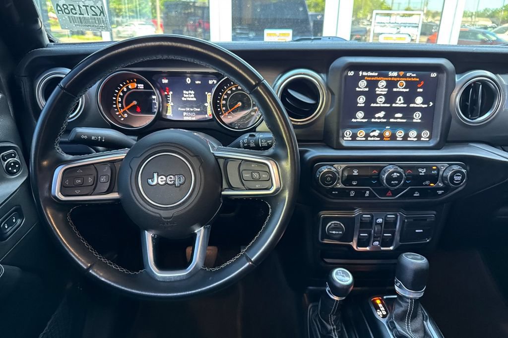 Used 2021 Jeep Wrangler Unlimited Sahara w/ Uconnect 4C Nav & Sound Group AWD/4WD image 14