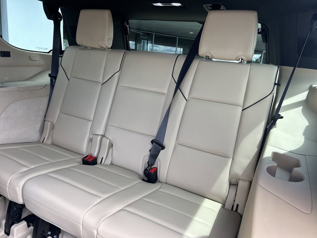 Certified 2021 Cadillac Escalade Premium Luxury image 17