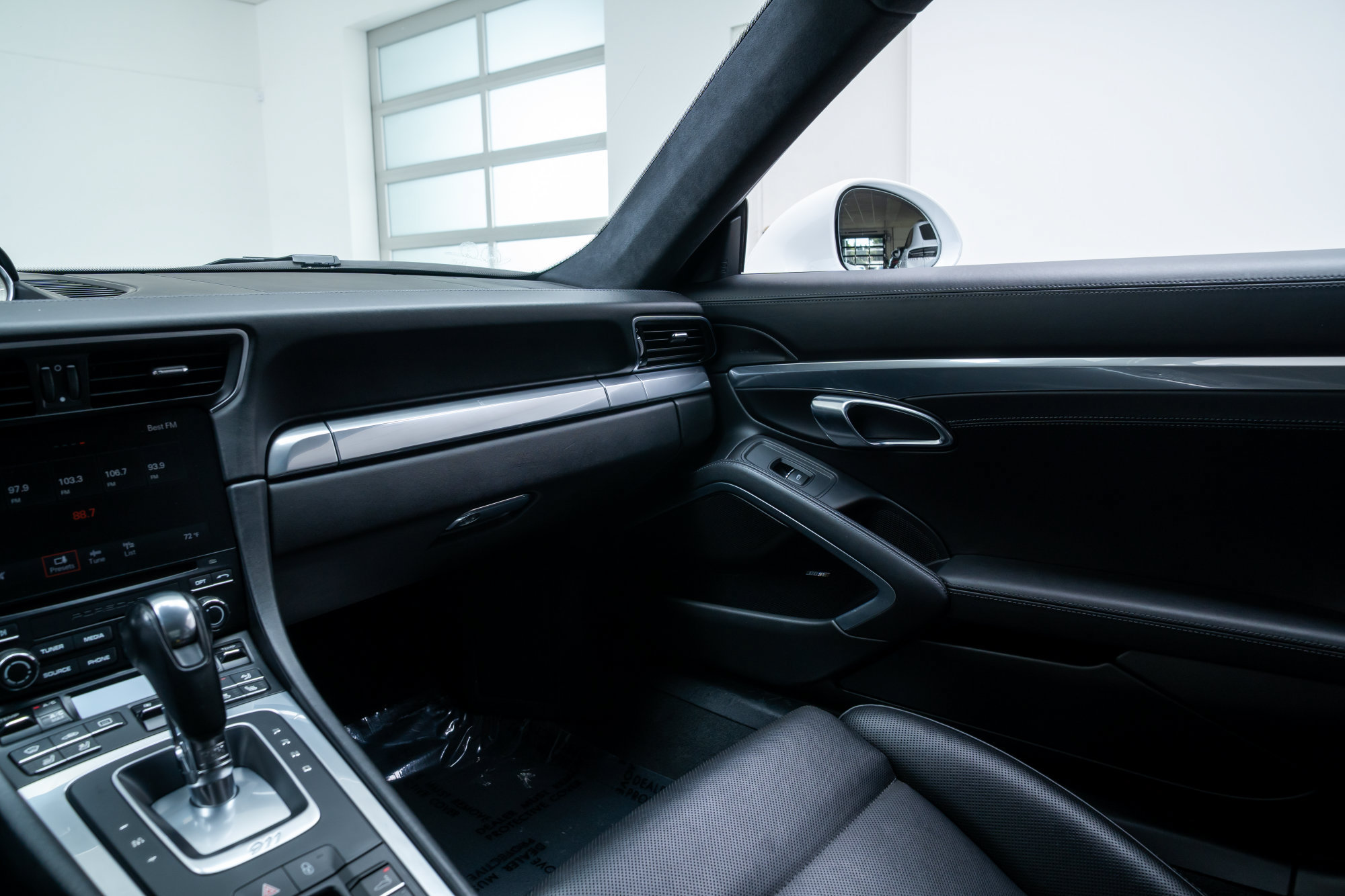 Used 2017 Porsche 911 Carrera S RWD image 10