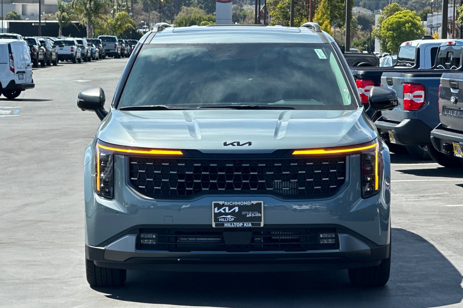 New 2027 Kia Carnival SX Prestige FWD image 9