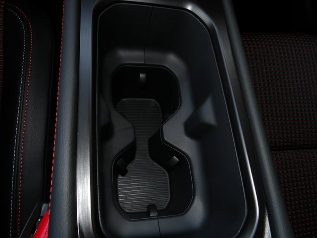 Used 2025 Nissan Kicks SR image 20