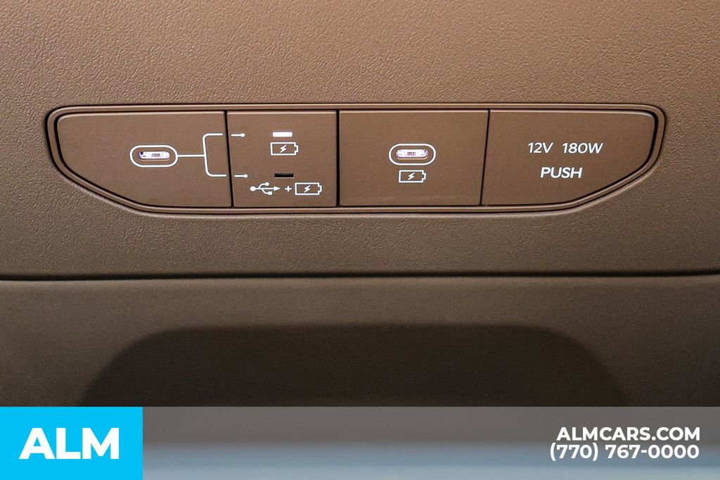 Used 2024 Kia EV9 Land image 50