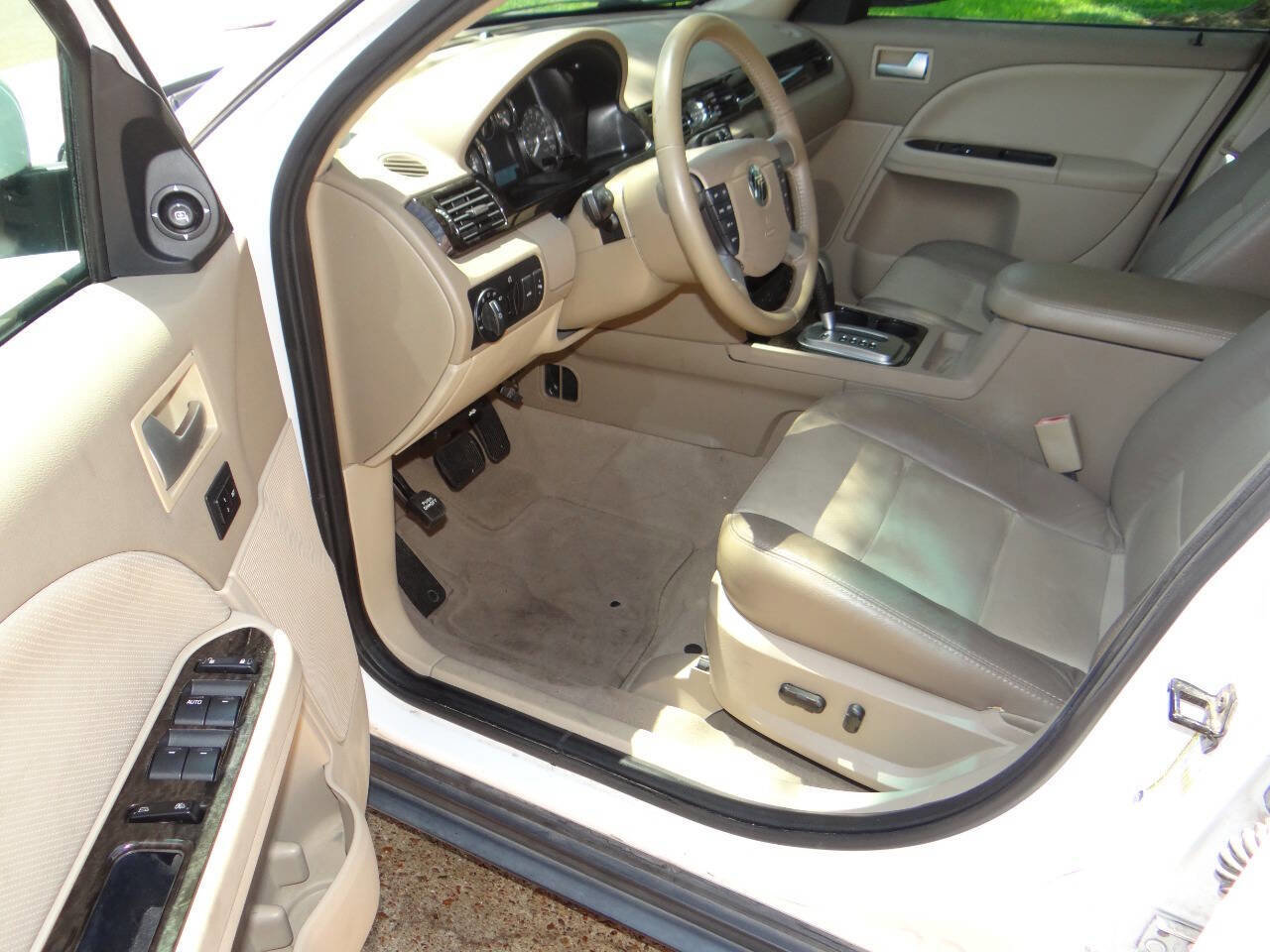 Used 2006 Mercury Montego Premier image 9