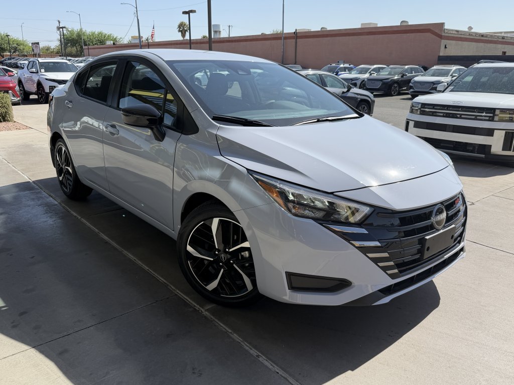 Used 2025 Nissan Versa SR w/ Trunk Package FWD image 6