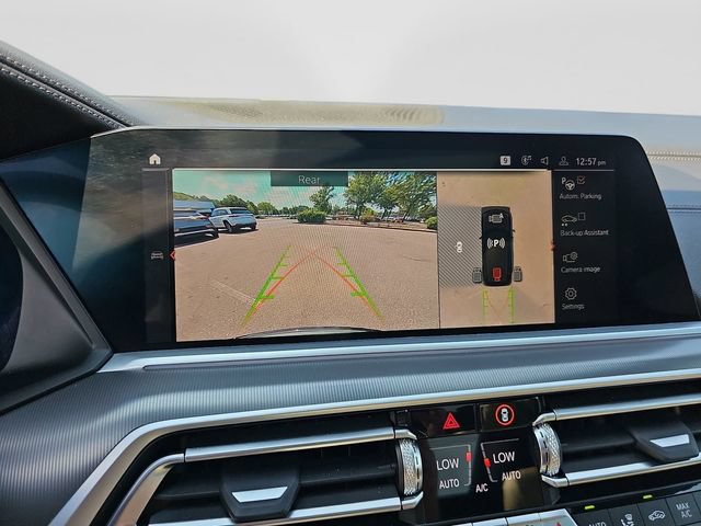 Used 2022 BMW X5 xDrive40i w/ Premium Package AWD/4WD image 21