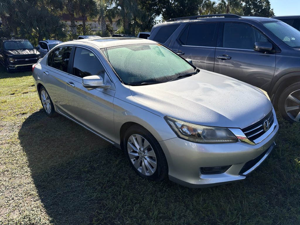 Used 2015 Honda Accord EX image 3