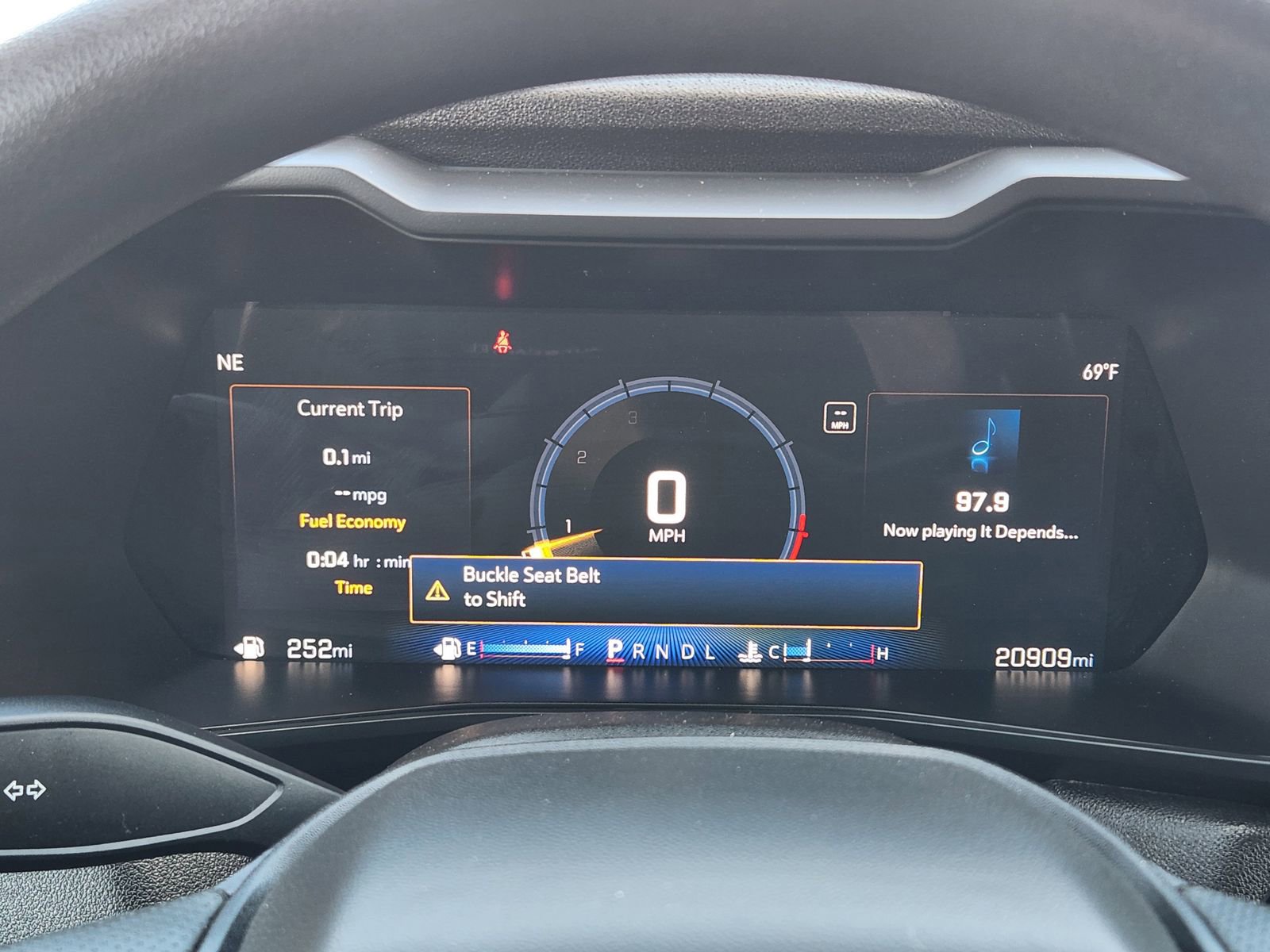 Used 2024 Chevrolet Colorado W/T image 17