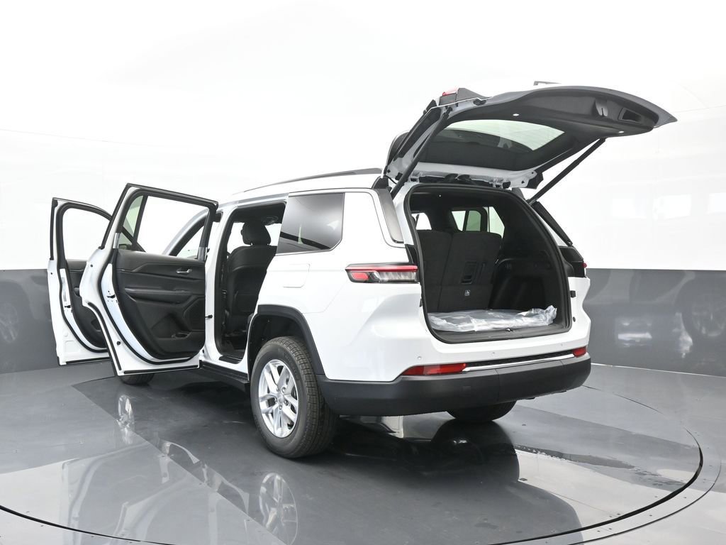Used 2024 Jeep Grand Cherokee L Laredo w/ Luxury Tech Group I image 68
