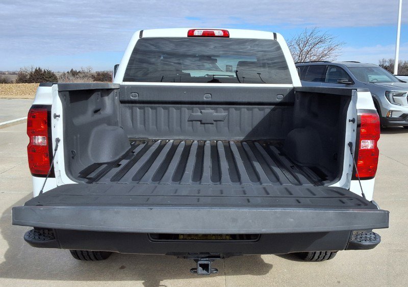 Used 2018 Chevrolet Silverado 1500 W/T w/ WT Fleet Convenience Package image 9