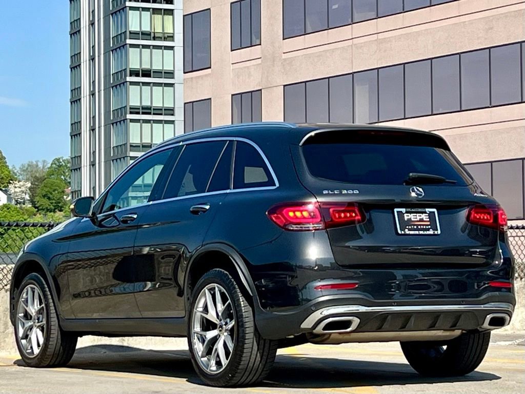 Certified 2022 Mercedes-Benz GLC 300 4MATIC image 5