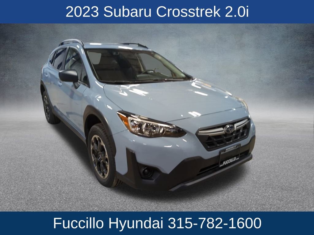 Used 2023 Subaru Crosstrek 2.0i image 2