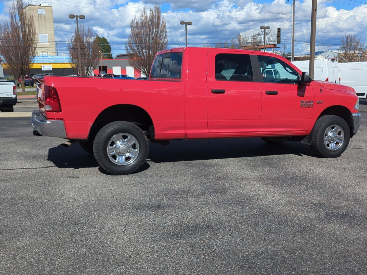 Used 2014 RAM 2500 SLT AWD/4WD image 6