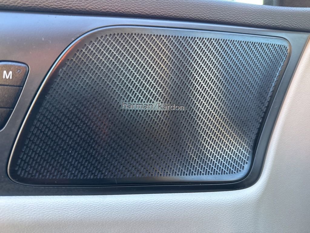 Used 2024 Volvo S60 B5 Plus w/ Climate Package image 48