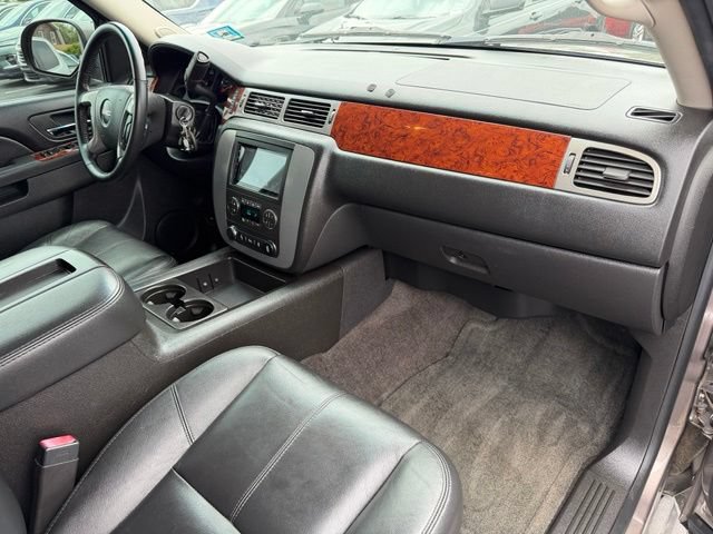 Used 2014 GMC Yukon SLT AWD/4WD image 17