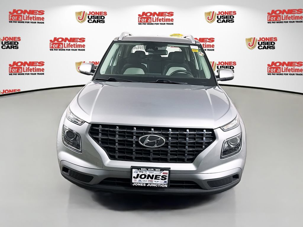 Certified 2023 Hyundai Venue SEL FWD image 13