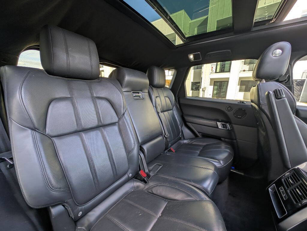 Used 2016 Land Rover Range Rover Sport HSE image 24
