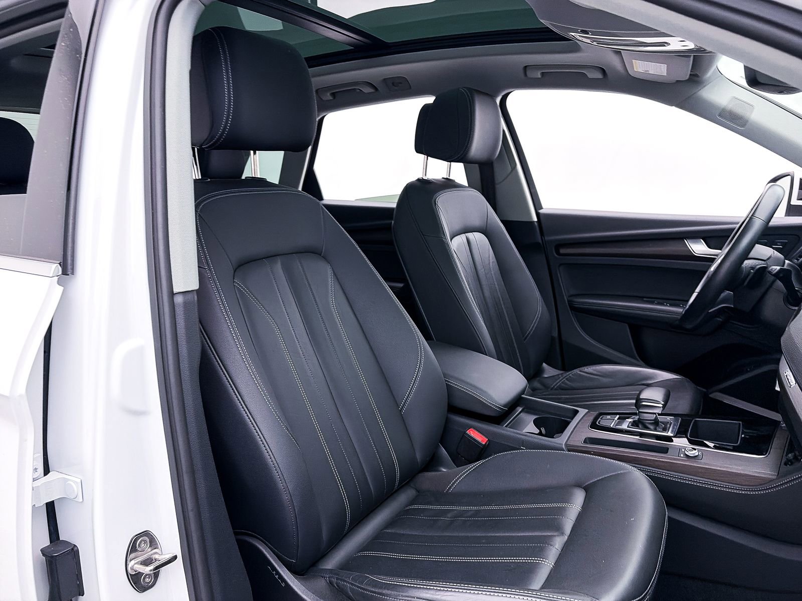 Used 2023 Audi Q5 2.0T Premium Plus AWD/4WD image 38