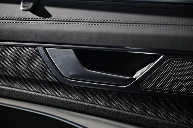 New 2025 Audi RS 6 performance image 25