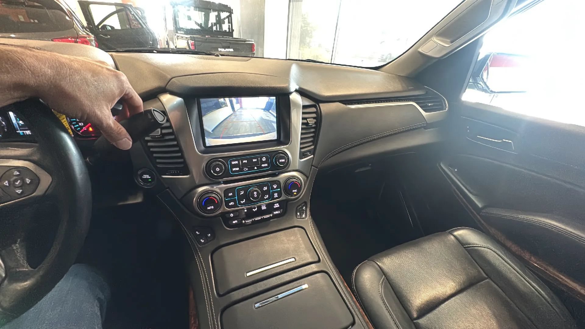 Used 2019 Chevrolet Tahoe Premier AWD/4WD image 61
