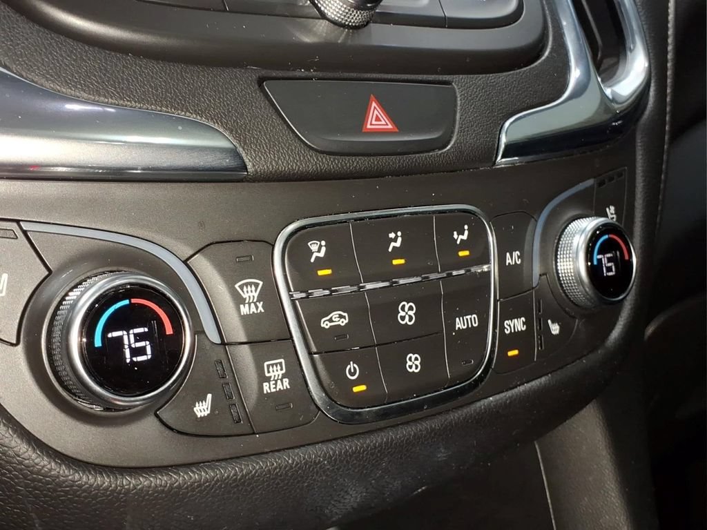 Used 2020 Chevrolet Equinox Premier AWD/4WD image 9