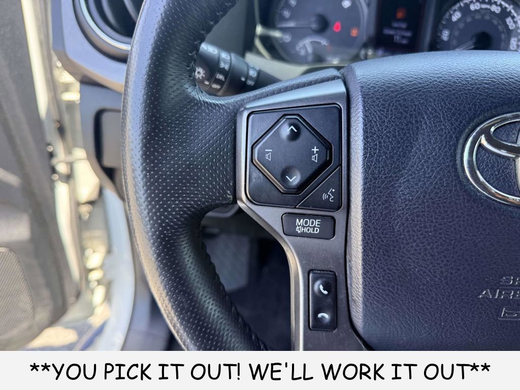 Used 2017 Toyota Tacoma TRD Off-Road w/ Tow Package AWD/4WD image 17