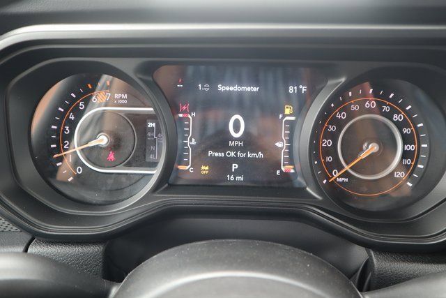 New 2025 Jeep Wrangler Unlimited Rubicon image 9