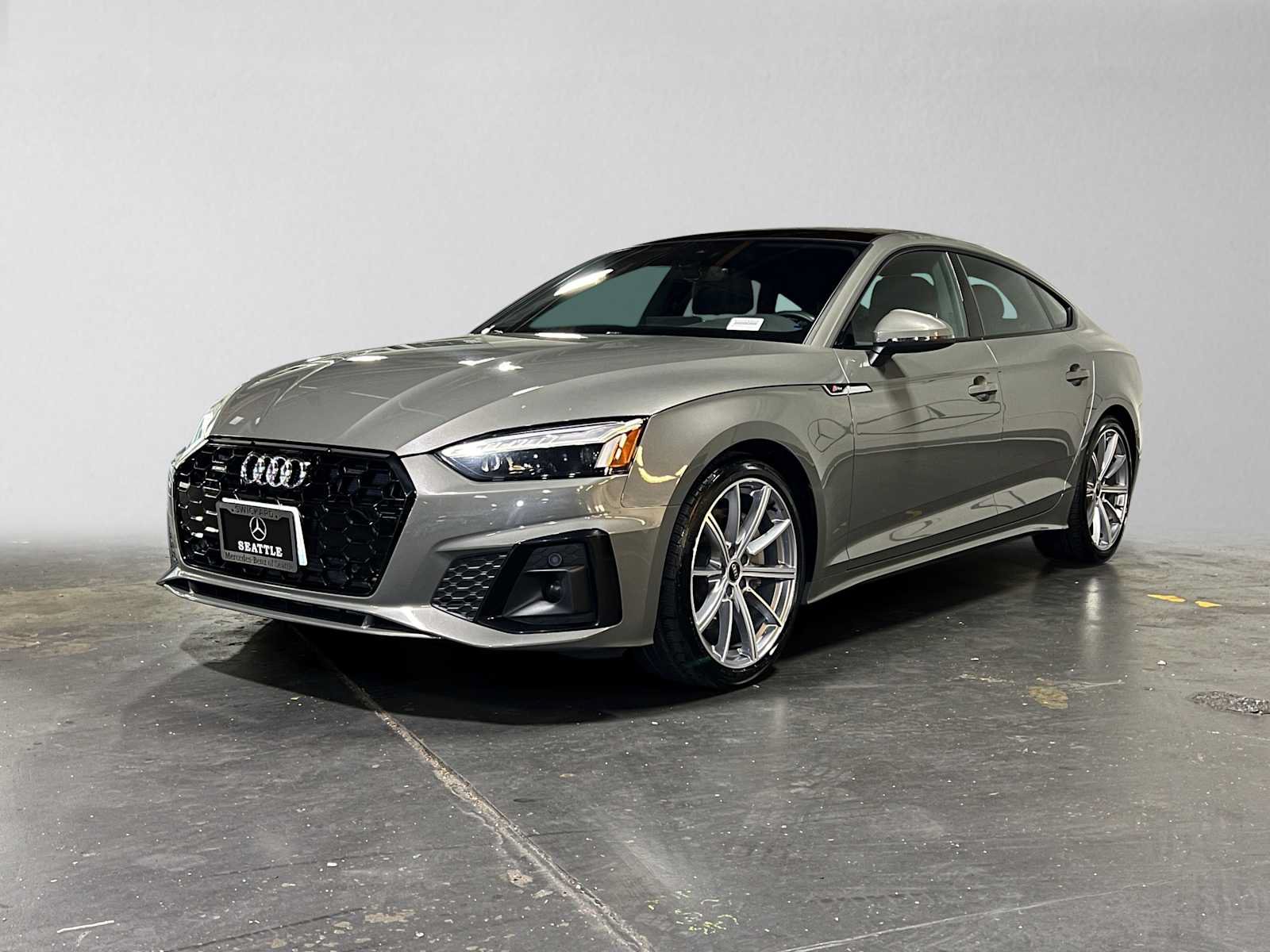 Used 2025 Audi A5 2.0T Premium Plus AWD/4WD image 7