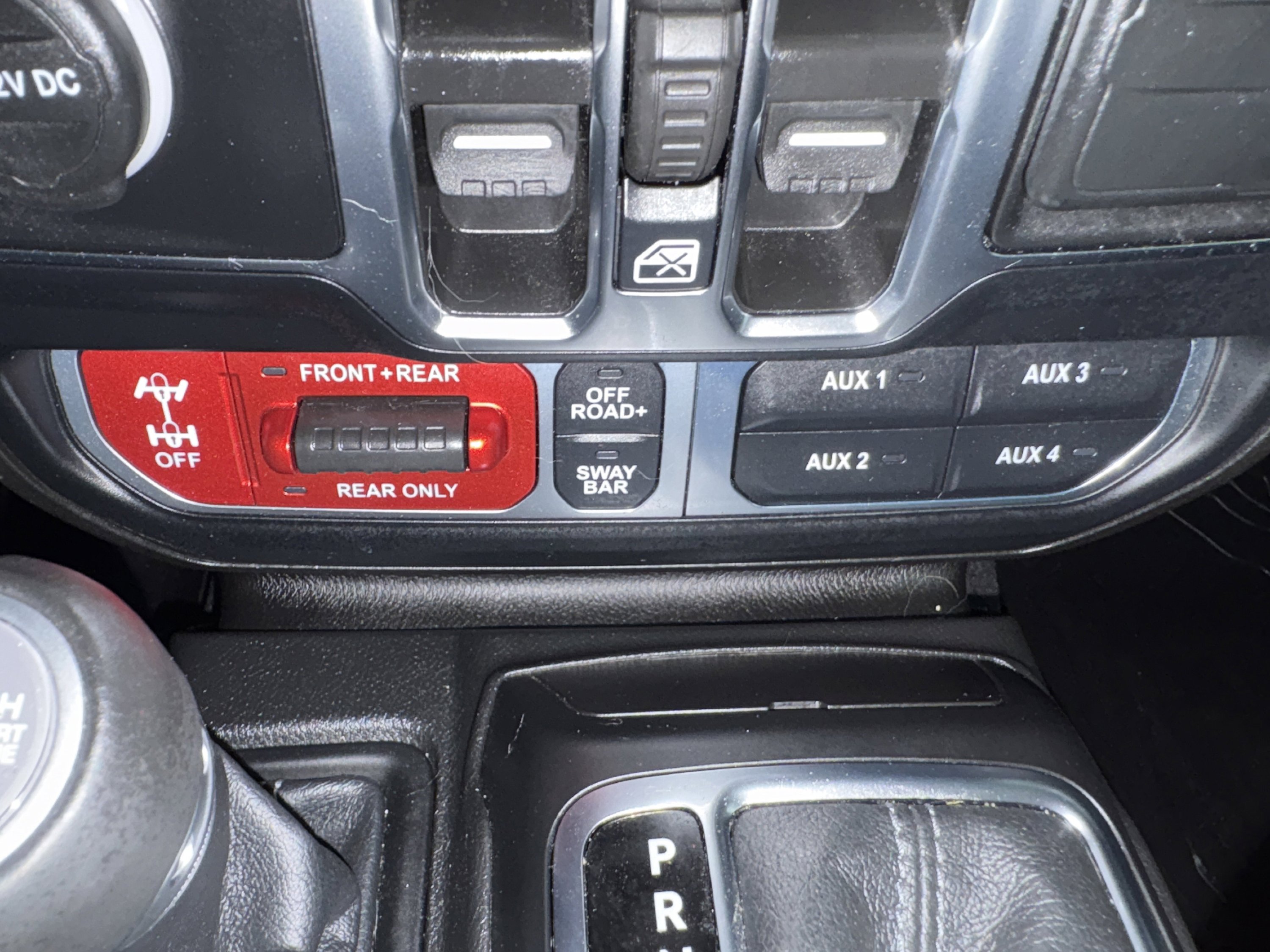 Used 2024 Jeep Wrangler Unlimited Rubicon 4xe image 18