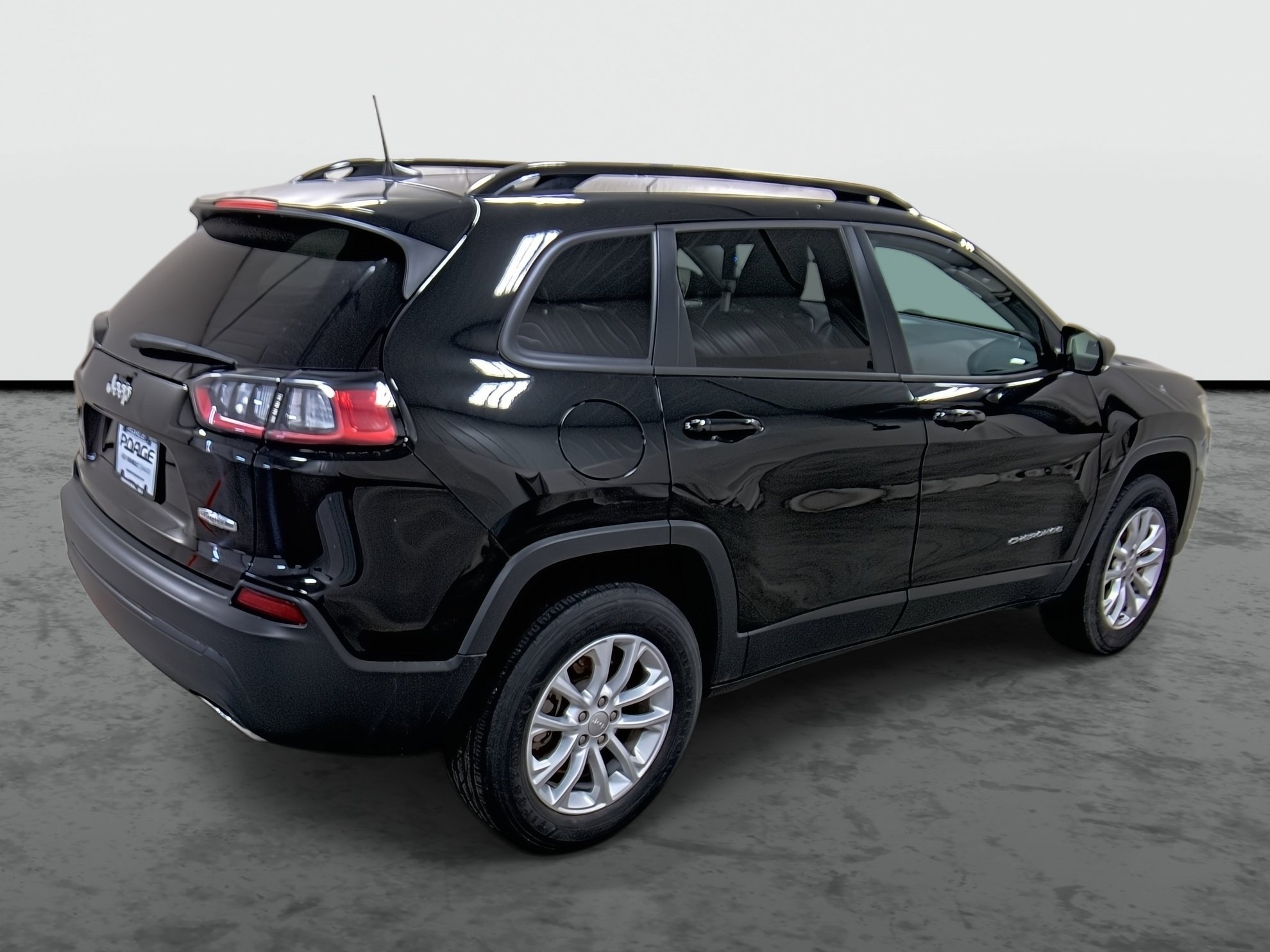 Used 2022 Jeep Cherokee Latitude Lux AWD/4WD image 4